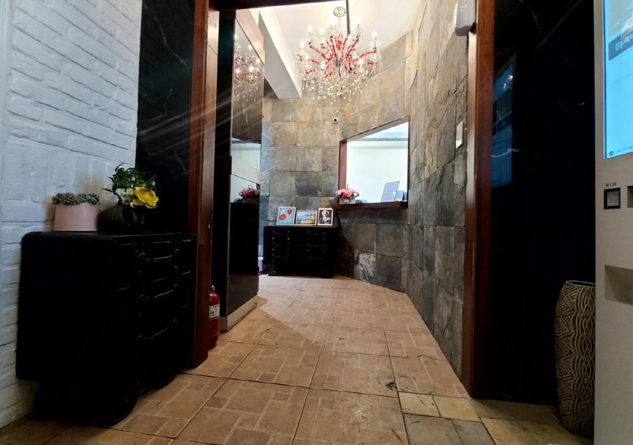 Woomigwan Hotel Seoel Buitenkant foto